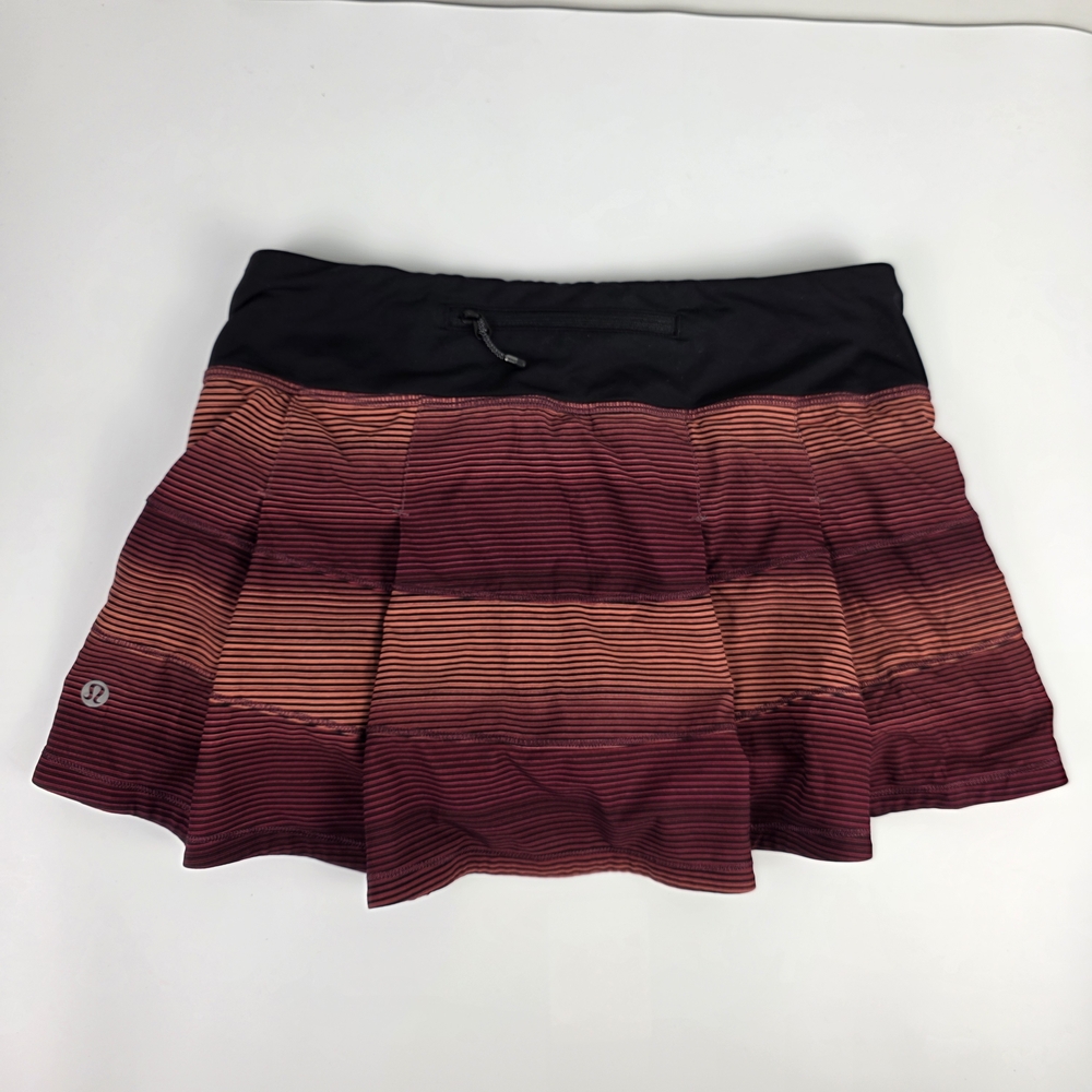 lululemon athletica Women's Skater Skirt - Black and Red-Orange